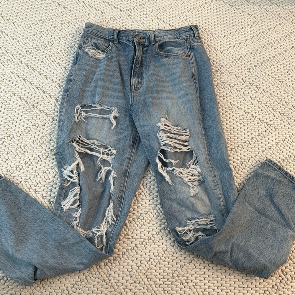 American eagle highest rise mom Jean